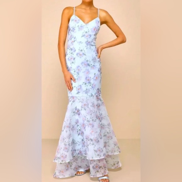 Lulus Dresses & Skirts - Lulu's Light Blue Floral Maxi Dress